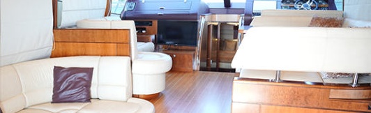 Saloon Helm Dining