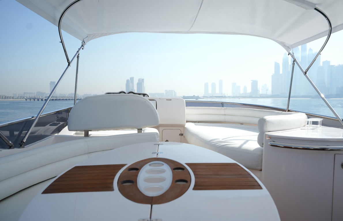 Flybridge Panorama