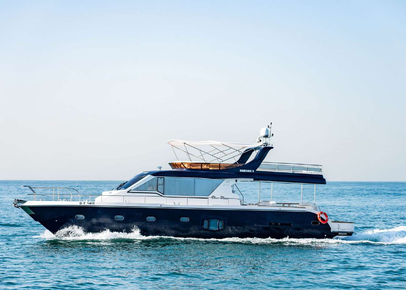 65 ft Majestic Superyacht cruising Dubai